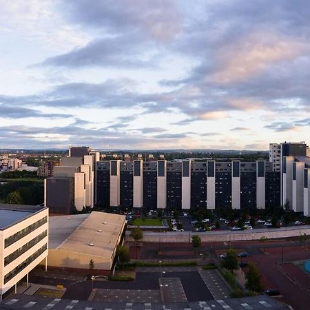 Trendy 10Th Floor Studio Apartment Glasgow Exterior photo